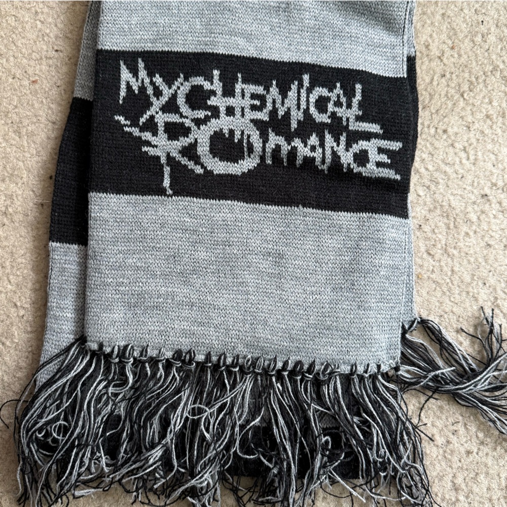 My Chemical Romance Black & Gray Original The Black Parade Tour Merch Scarf Rare